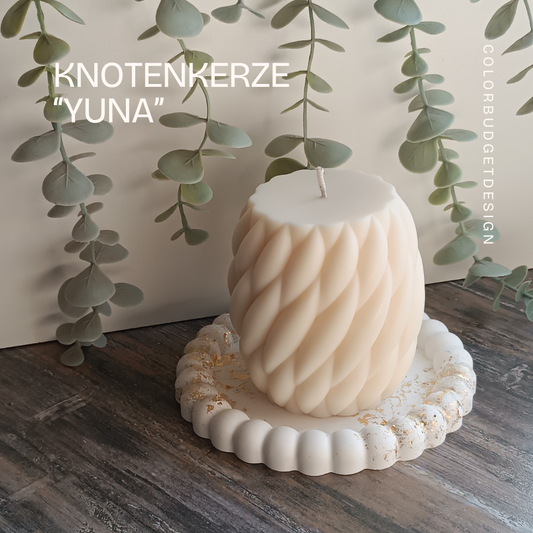 Knotenkerze "Yuna"